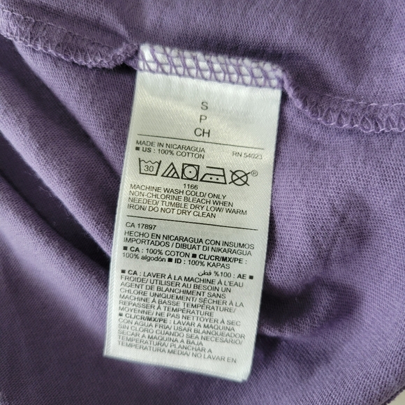 Diana Ross TShirt Icon Old Navy S NWT Purple Gender Neutral - Picture 6 of 7